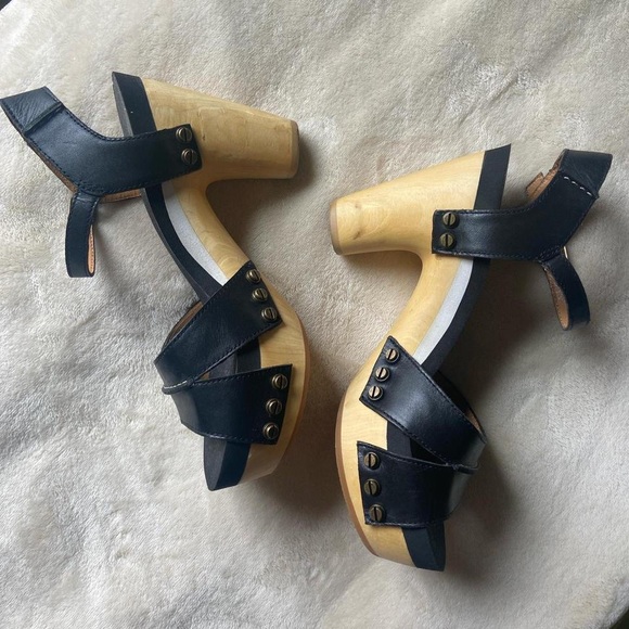 Flogg Clog Heels - Picture 3 of 4